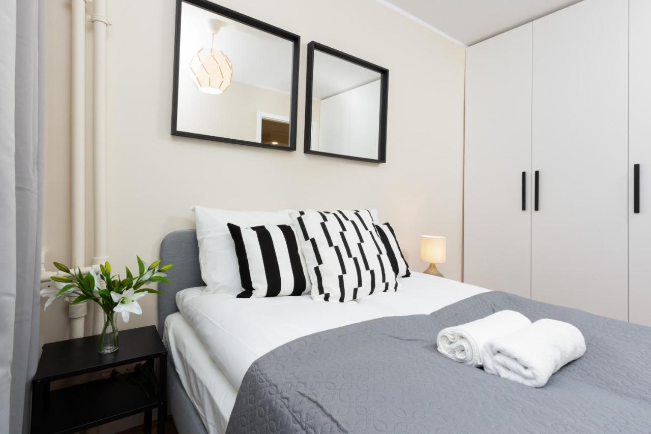 Apartments Warsaw Krolewska By Noclegi Renters Extérieur photo