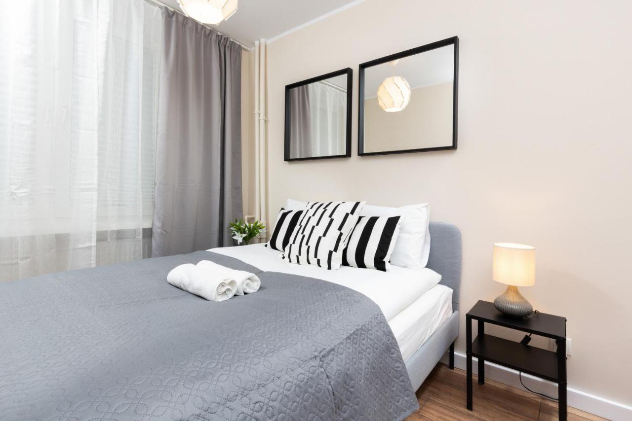 Apartments Warsaw Krolewska By Noclegi Renters Extérieur photo