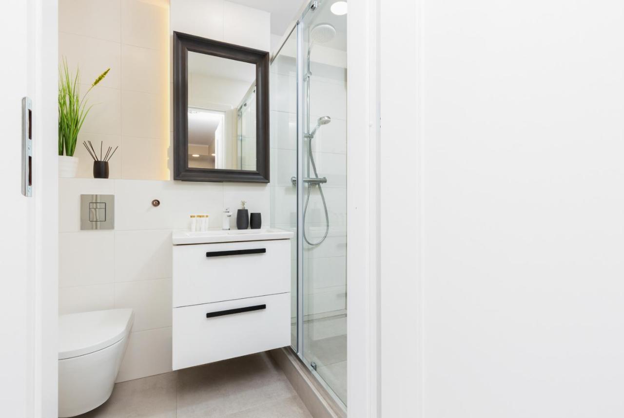 Apartments Warsaw Krolewska By Noclegi Renters Extérieur photo